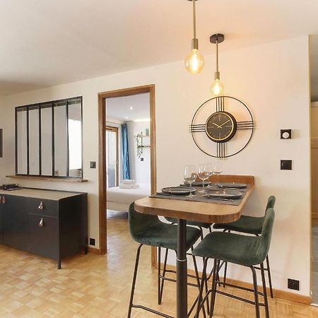 Bellevarde Apt - Newly Renovated - Central - Beside Tmb Start/End 레우쉬 외부 사진